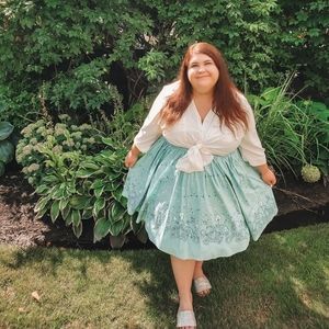 Meet your Posher, Andrea